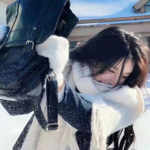 和大佬互换身体后我怼翻全场